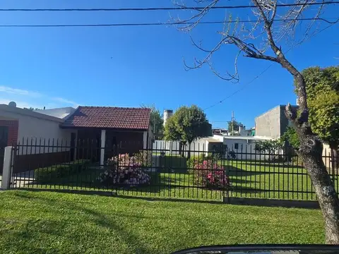 Se vende propiedad con doble potencial de alquiler