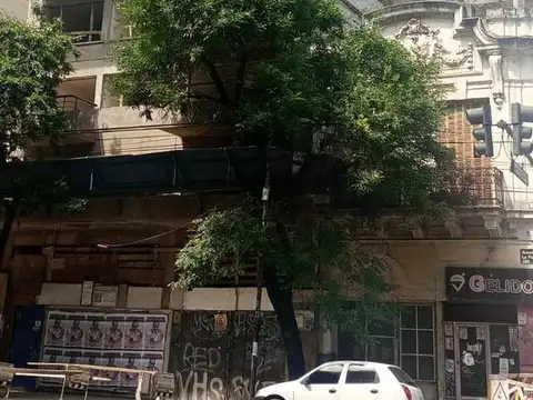 Av. La Plata al 300