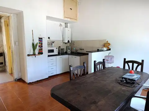 Avenida Bernardino Rivadavia  al 900