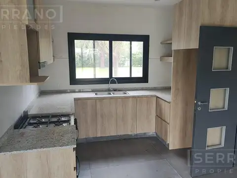 Casa en Alquiler A Estrenar