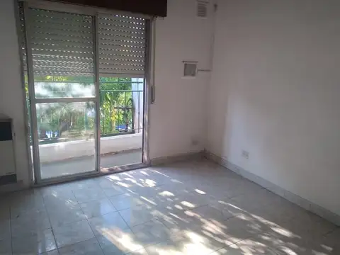 Depto Tipo Casa en Alquiler 30 años