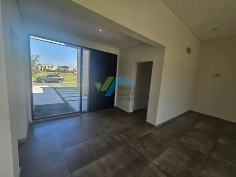 Casa en Alquiler en Santo Tomas, USD 1.500