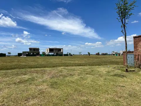 Terreno en  venta - Barrio Amarras 