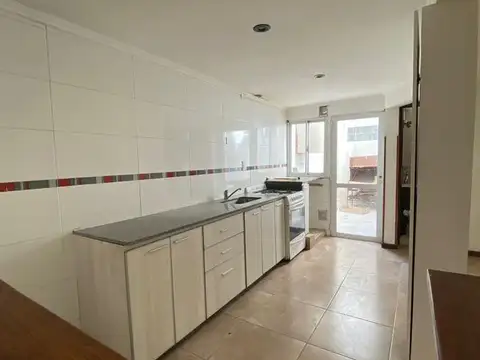 Departamento 4 ambientes con 2 baños