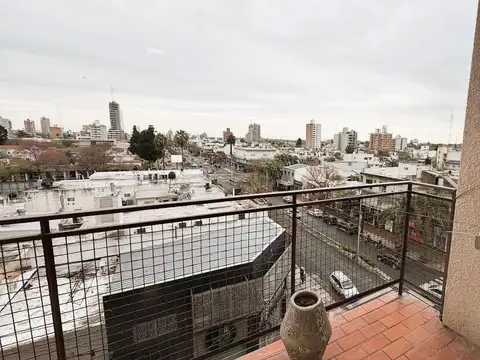 Departamento en Alquiler de 3 dormitorios