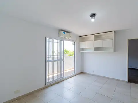 Departamento en Venta en Jose Leon Suarez, USD 50.000