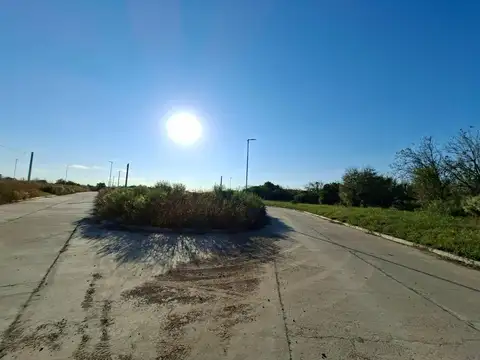 Vendo tresterrenos en san benito. Urbanizacion Altos del Est