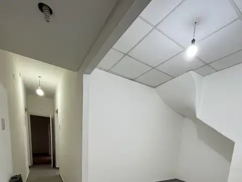 CASA EN ALQUILER PARA USO COMERCIAL - CENTRO