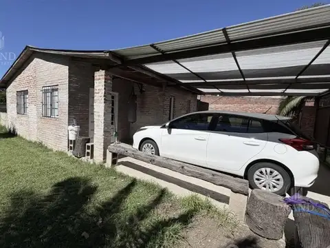 Casa 6 ambientes con 4 baños