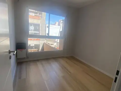 Departamento en Venta al E