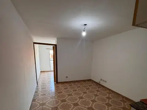 Departamento dos ambientes en alquiler en Lomas del Mirador