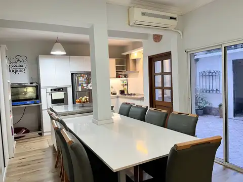 Casa 3 ambientes con 2 baños