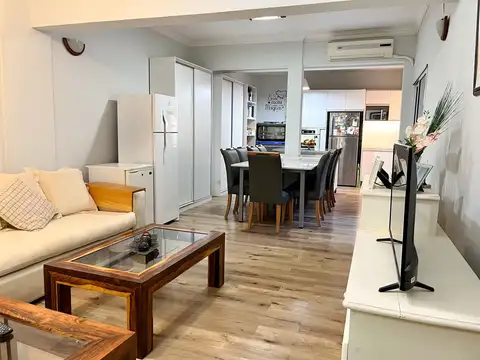Venta Casa 2 dormitorios Garaje Parrillero Cordón