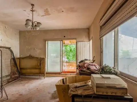 Serrano 133 , Piso No definido