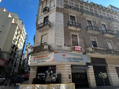 Local en Venta 60 años
