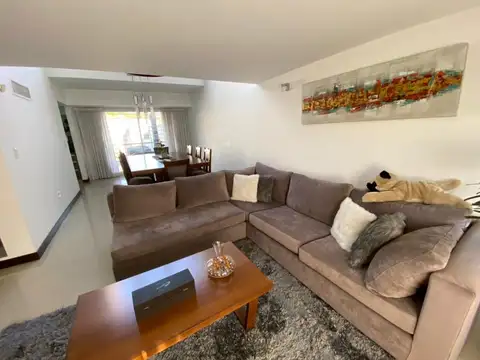 Casa en Venta en Ramos Mejia, USD 435.000