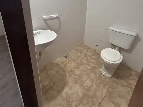 Local en Alquiler en Centro  - Campana, $ 600.000