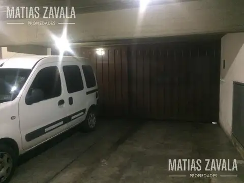 Galpon en Venta en Chacarita, USD 600.000