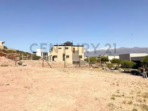 Terreno en Venta de 674,0 m2