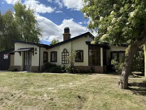 Casa en Esquel con Patio 3 Domitorios Apto Crédito