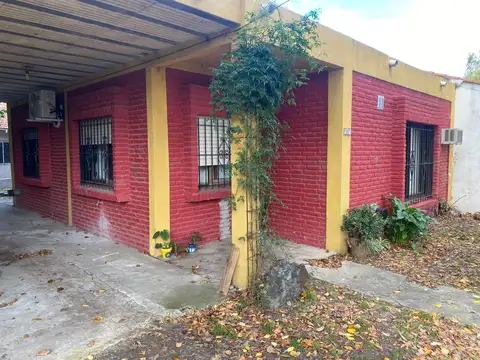 Podesta Nº998 esq Moreno