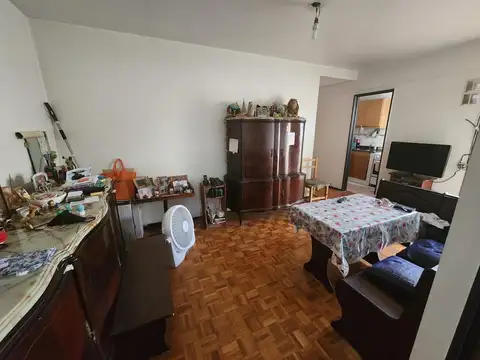 Departamento 2 amb a metros av nazca 