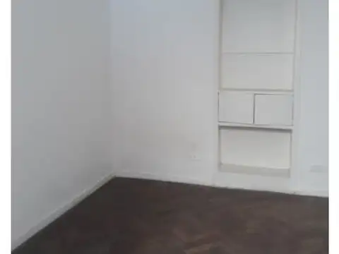 Depto Tipo Casa en Venta 42 años