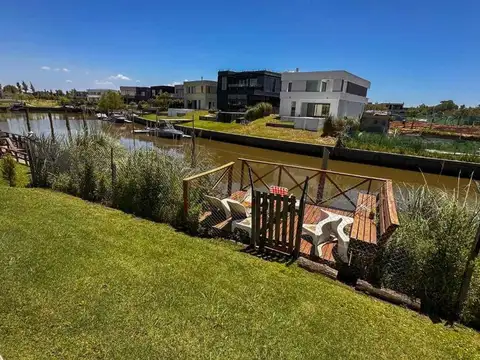 Boulevard de Todos los Santos 500