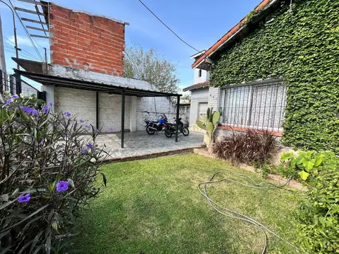 CASA - 4 DORMITORIOS - PASO DEL REY