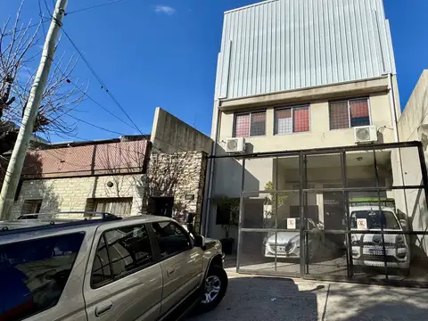 Galpón en Venta en San Martin con Oficinas