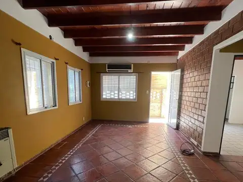 VENTA UNIDAD DIVIDIDA EN 2 PROPIEDADES