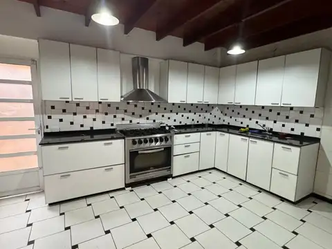 Departamento en Venta de 5 dormitorios