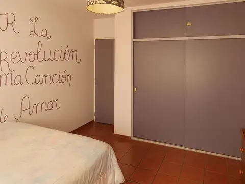 VENTA CASA DUPLEX 4 AMBIENTES EN SARANDI