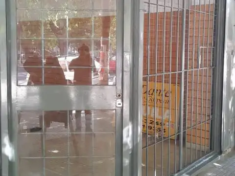 Local en Alquiler 25 años