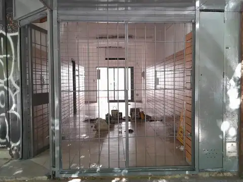 Local en Alquiler en Ramos Mejia, $ 1.100.000