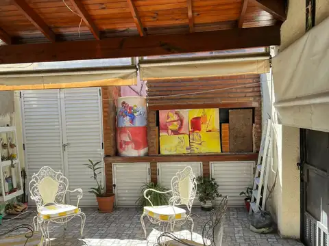 Impecable duplex con amplios ambientes