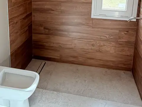 Casa 6 ambientes con 3 baños