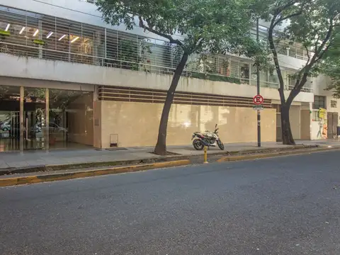 COCHERA SEMI DESCUBIERTA EN ALMAGRO