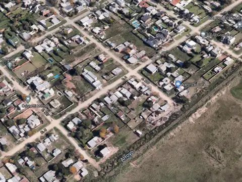 Terreno en Venta 50  mts Fondo