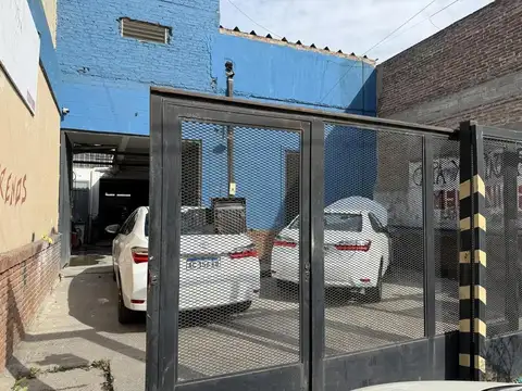 Depósito en alquiler - 2 Baños - Quilmes