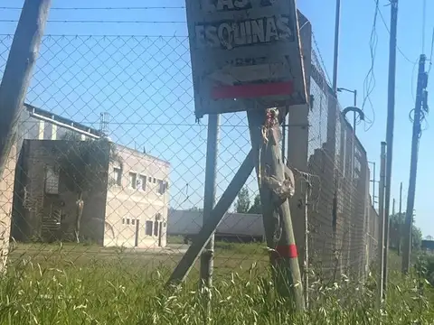 Manuela Pedraza al 6100, Barrio 4 esquinas
