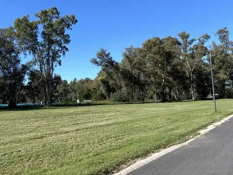 Terreno en Venta en Los Pinares Country Club, USD 39.000