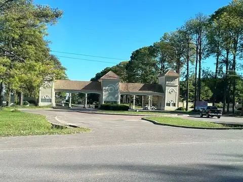 Terreno en Venta en Los Pinares Country Club, USD 39.000