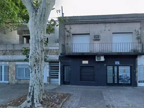 VENTA- CASA EN ECHESORTU/ 9 DE JULIO 3700.