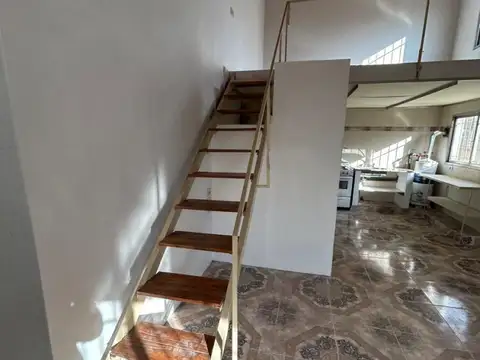 Depto Tipo Casa Monoambiente con 1 baño