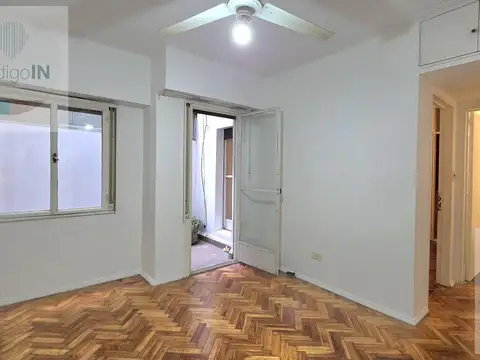 Venta Departamento Dos Ambientes con Patio, Alto Palermo