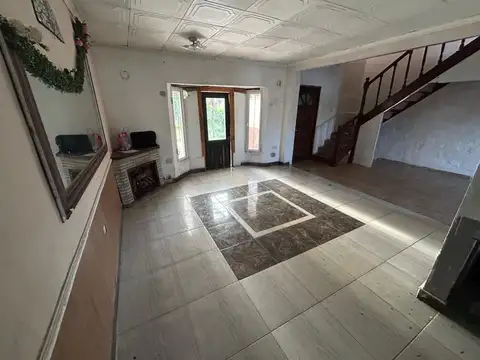 Casa en Venta en Manuel Alberti, USD 95.000