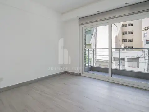 Departamento en Venta en Flores, USD 280.000