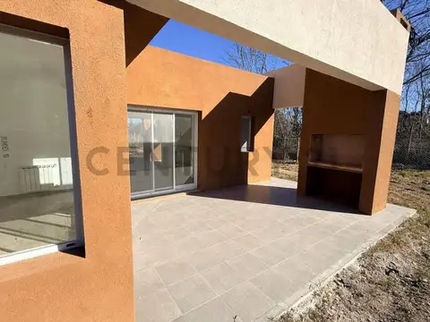 VENTA CASA 3 AMB ZELAYA LISTA PARA ESCRITURAR