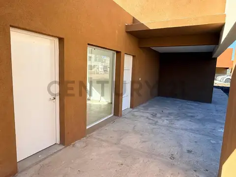 Lapacho 3800, Piso 0